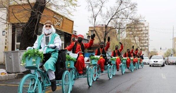 کارناوال های نوروزی در معابر مرکزی تهران تا 12 فروردین کارناوال های نوروزی در معابر مرکزی تهران تا 12 فروردین