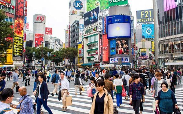 چهارراه شیبویا در توکیو، یکی از شلوغ ترین چهارراه های دنیا