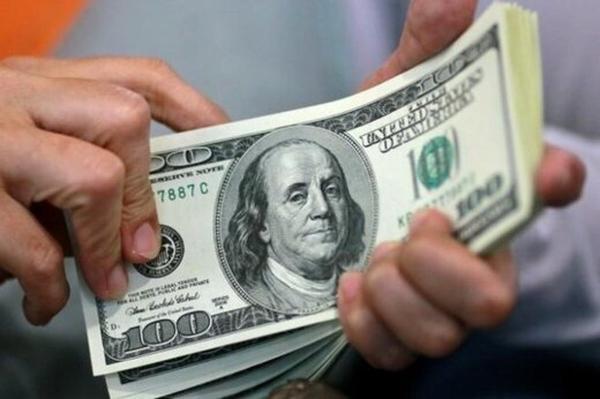دعوا بر سر نخواستن دلار جهانگیری